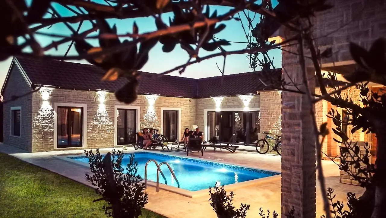 Luxury Villa Mala Privlaka   Privlaka (Zadar)