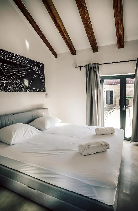 Luxury Villa Mala Privlaka