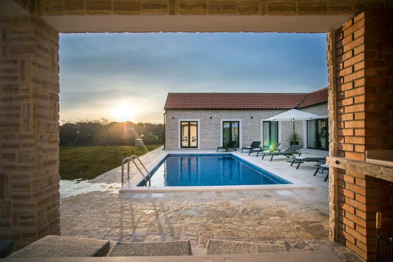 Luxury Villa Mala Privlaka  Croacia