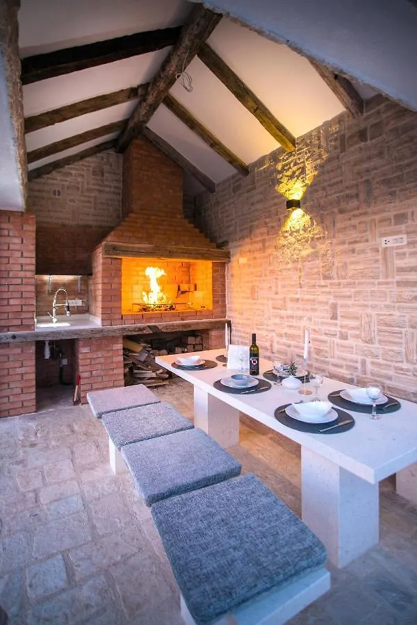 Luxury Villa Mala Privlaka